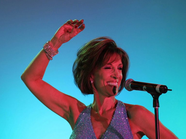 Tours & Events with Deana Martin - DeanaMartin.com